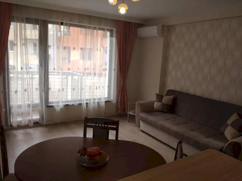 One-room apartment Varna (neighborhood Център) - photo 1
