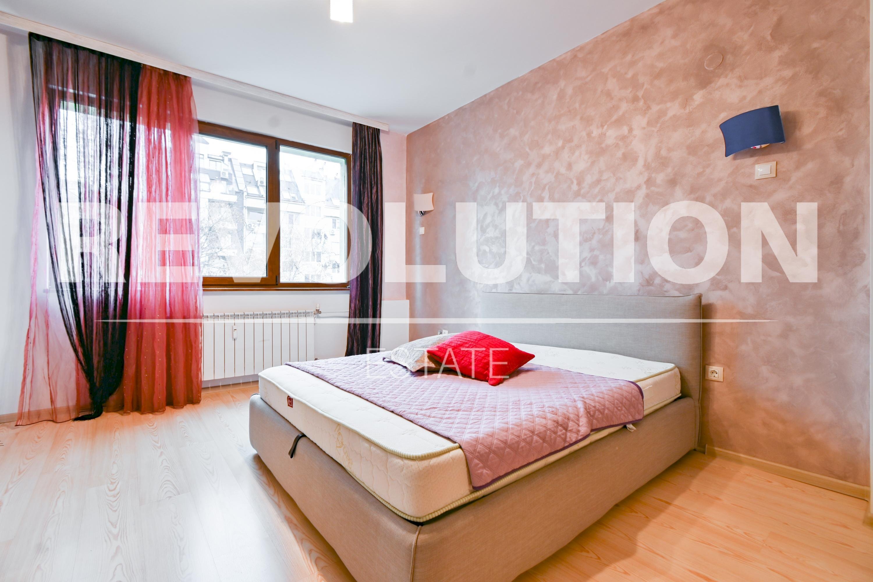 Two-room apartment Sofia (neighborhood Център - Юг) - photo 1