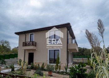 Villa Varna - photo 1