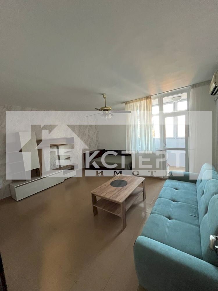 Three-room apartment Plovdiv (neighborhood Изгрев) - photo 1