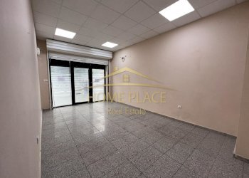 Negozio Varna (zona Колхозен пазар) - foto 1