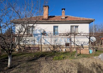 Самостоятелна къща Севлиево - фото 1