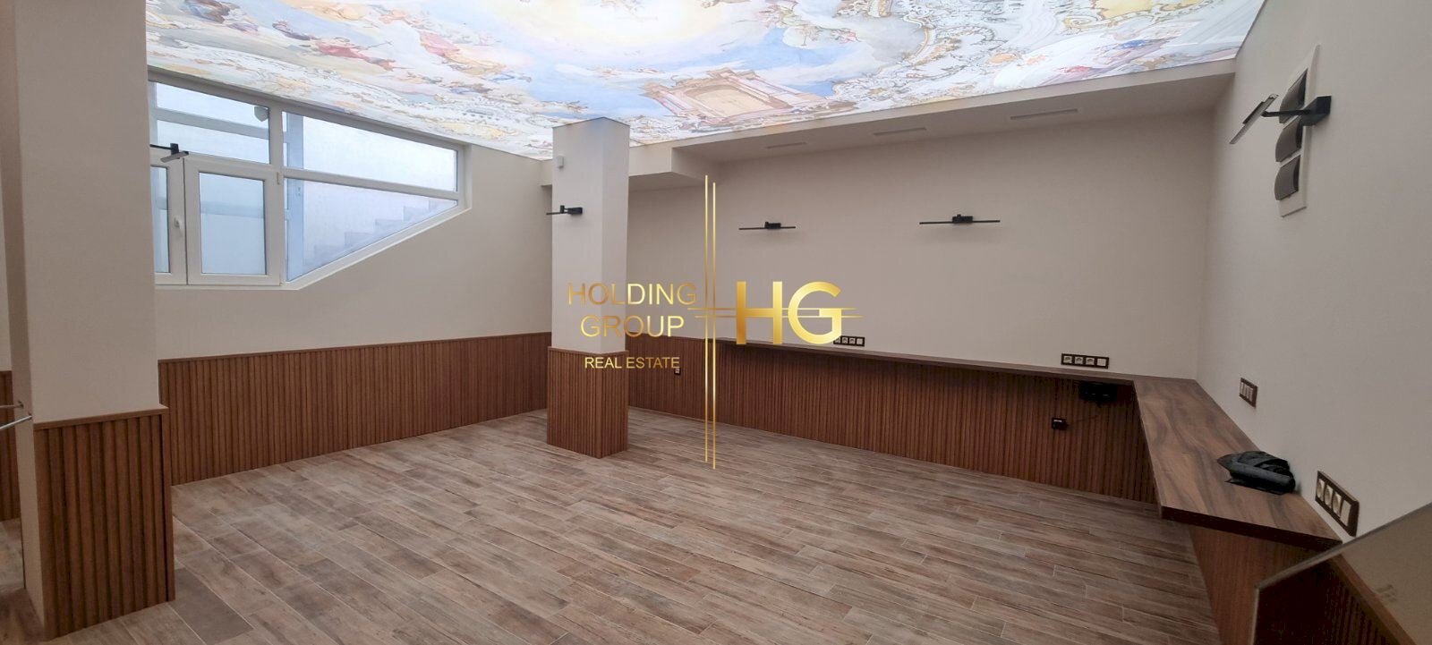 Office Varna (neighborhood Окръжна болница) - photo 1