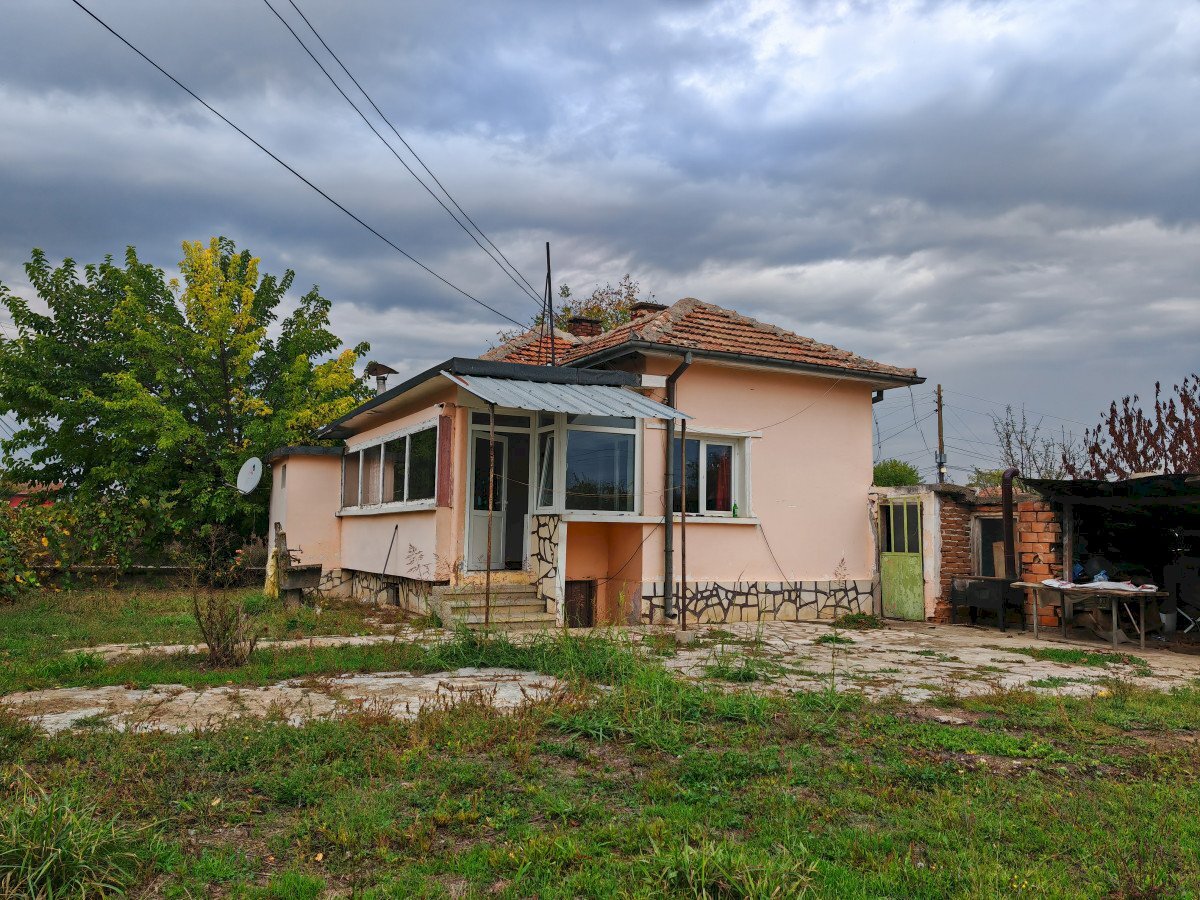 Independent house гр. Бойчиновци, Boychinovtsi - photo 1