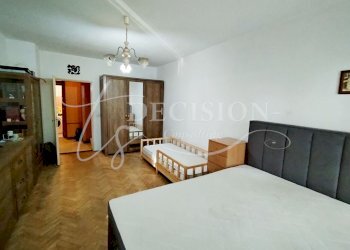 Three-room apartment Veliko Tarnovo (neighborhood Зона Б) - photo 1