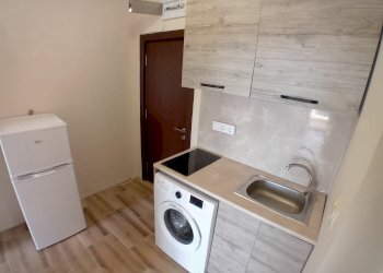 One-room apartment Plovdiv (neighborhood Остромила) - photo 1