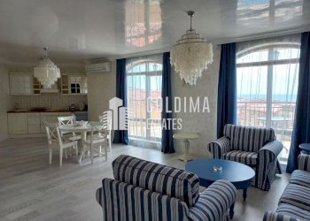 Three-room apartment Nesebar - photo 1