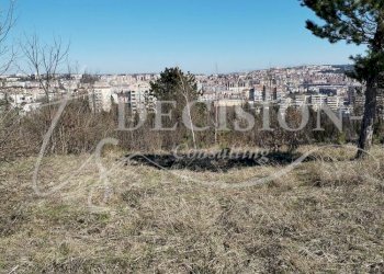 Terreno agricolo Veliko Tarnovo (zona Бузлуджа) - foto 1