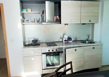 Three-room apartment Kavarna - photo 3