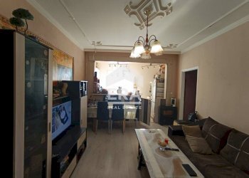 Three-room apartment Varna (neighborhood Кайсиева градина) - photo 1