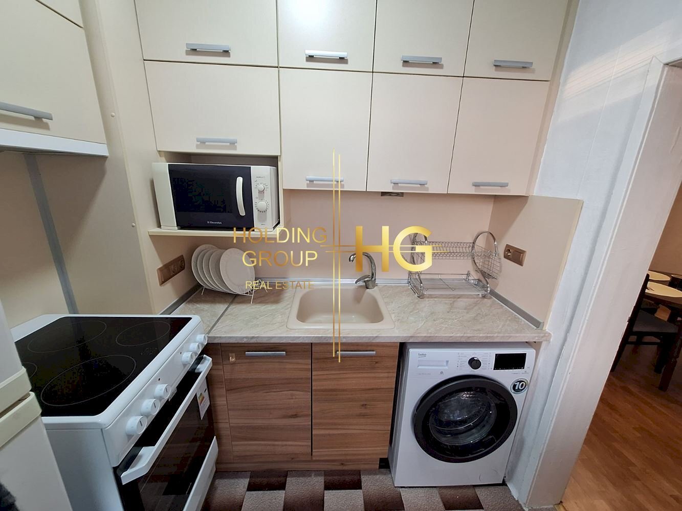 Three-room apartment Varna (neighborhood Младост 1) - photo 1