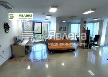 Apartment Burgas (neighborhood Лазур) - photo 1