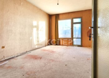 Three-room apartment Plovdiv (neighborhood Кючук Париж) - photo 1