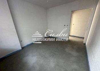 Three-room apartment Targovishte (neighborhood Център) - photo 1