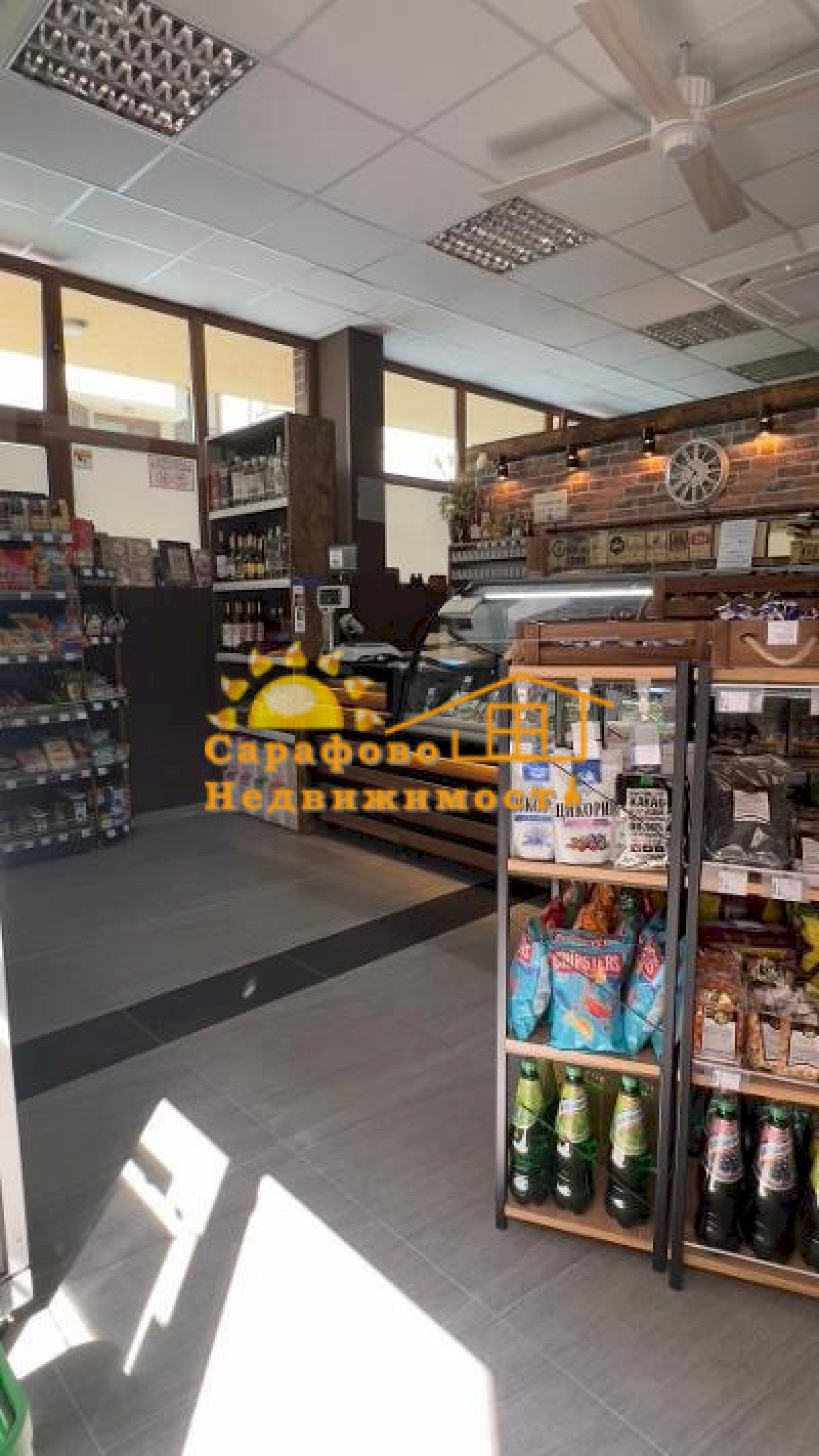 Locale Commerciale Burgas (zona Сарафово) - foto 1
