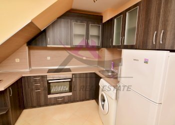 Trilocale Varna (zona Лк Тракия) - foto 1