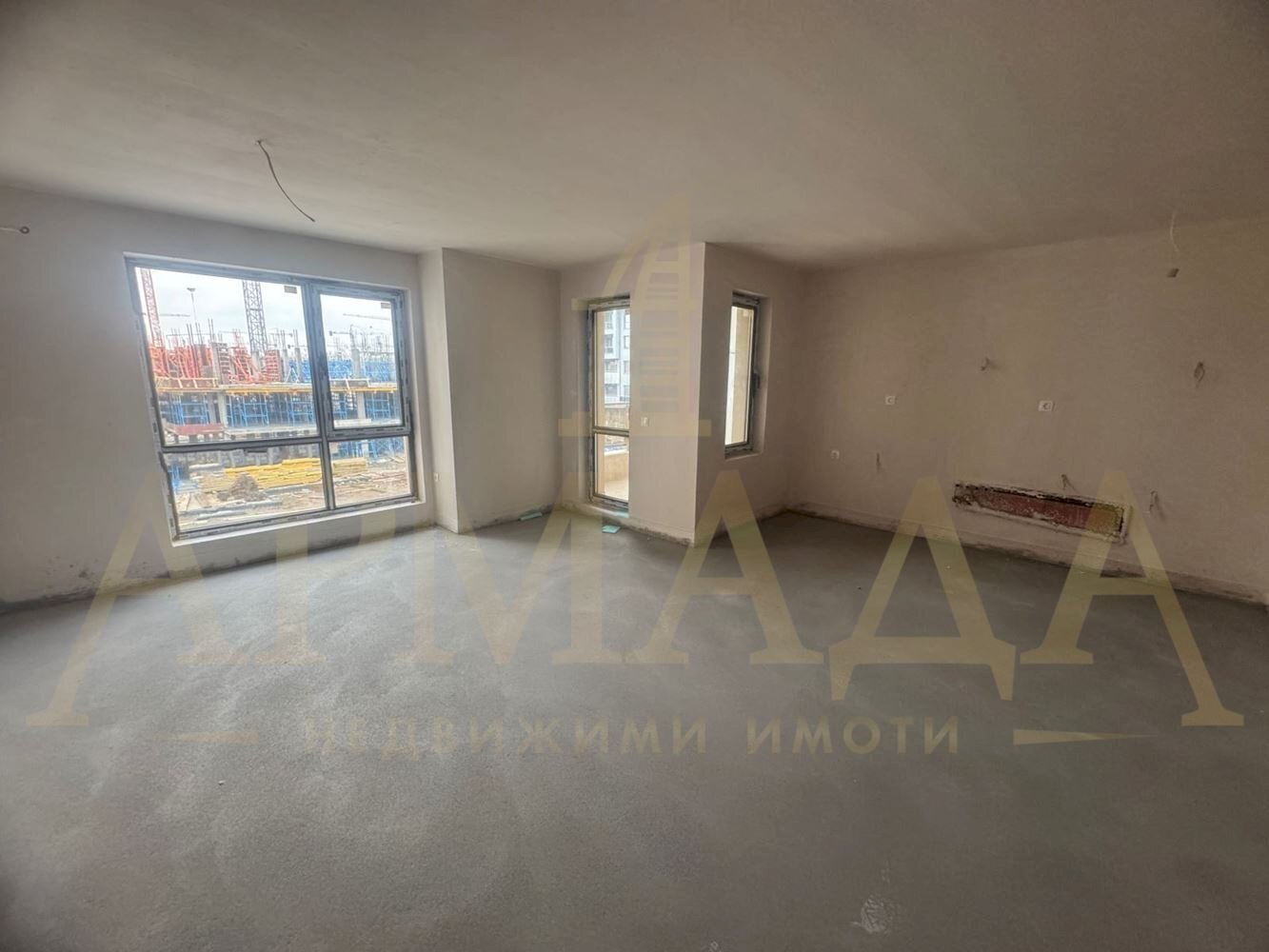 Trilocale Plovdiv (zona Кършияка) - foto 1