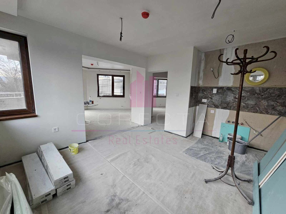 Four-room apartment Ruse (neighborhood Център) - photo 1