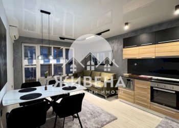 Three-room apartment Varna (neighborhood Колхозен пазар) - photo 1