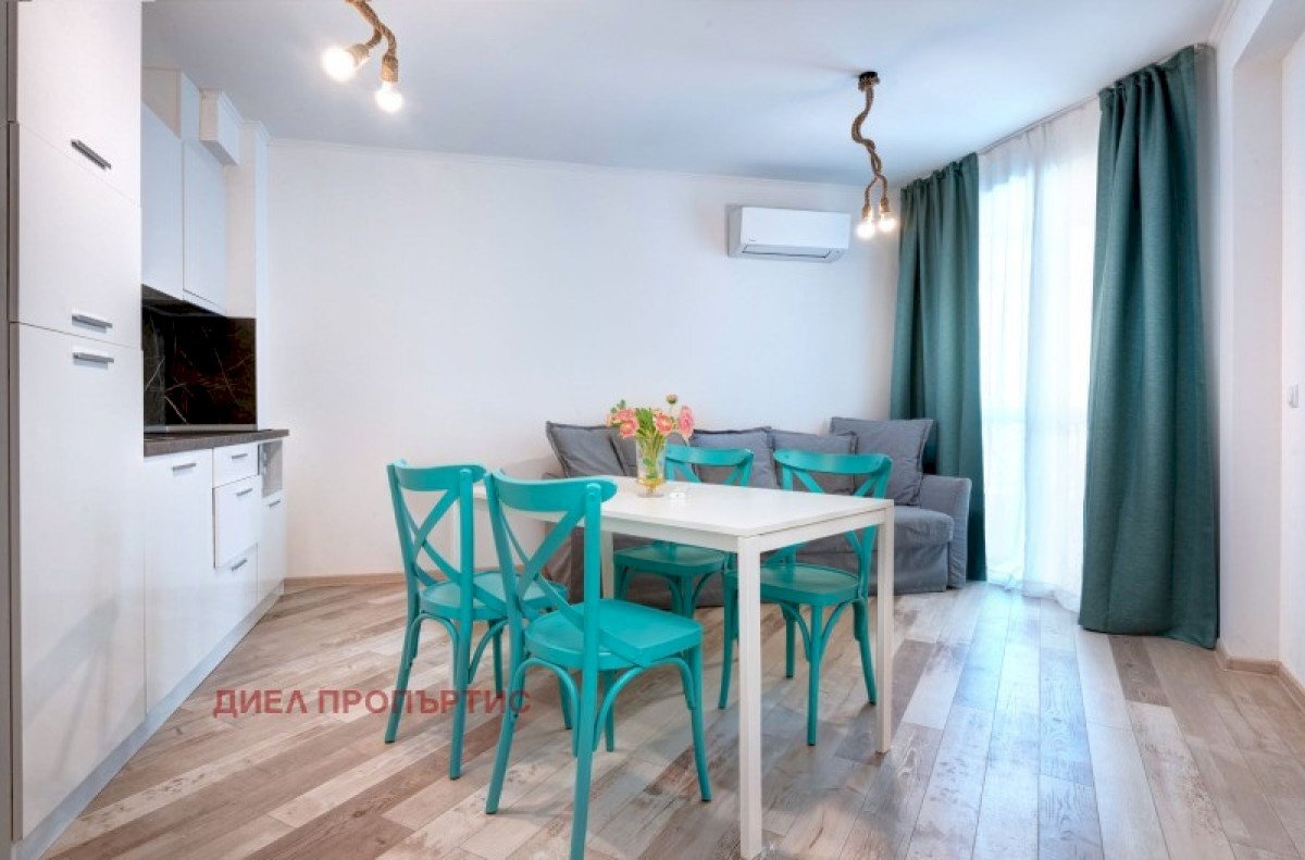 Three-room apartment кк. Слънчев Бряг, Nesebar - photo 1