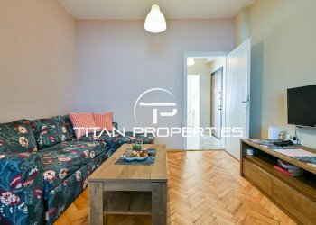 One-room apartment Sofia (neighborhood Централни Хали / Лъвов мост ) - photo 1