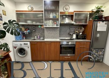 Three-room apartment Виница, Varna - photo 1