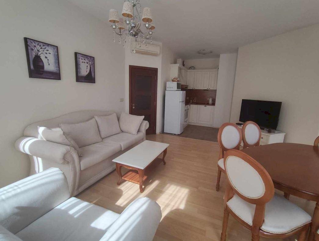 Two-room apartment Varna (neighborhood м-т Ален мак) - photo 1