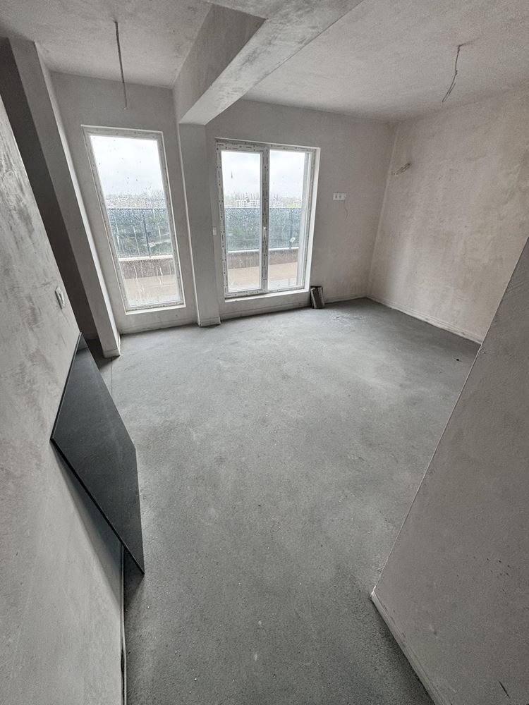 Trilocale Plovdiv (zona Смирненски) - foto 1