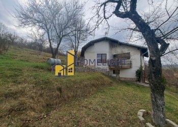 Independent house Božurište - photo 1