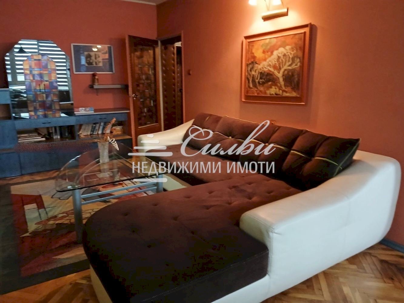 Three-room apartment Shumen (neighborhood Център) - photo 1