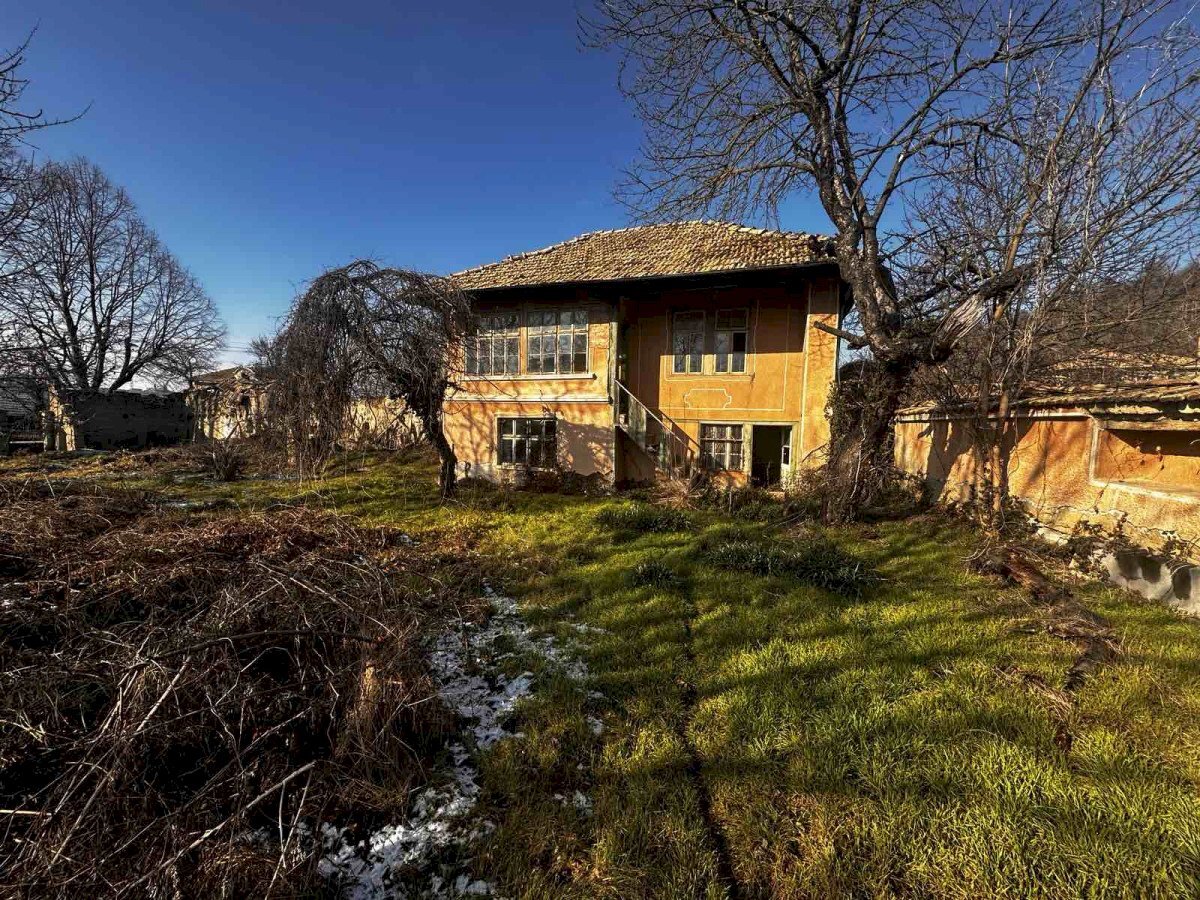 Villa с. Кочово, Veliki Preslav - photo 1