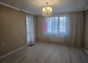 Three-room apartment Ruse (neighborhood Център) - photo 1