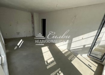 Three-room apartment Shumen (neighborhood Тракия) - photo 1