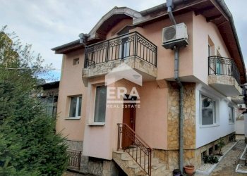 Villa Sofia (zona Надежда 4) - foto 1