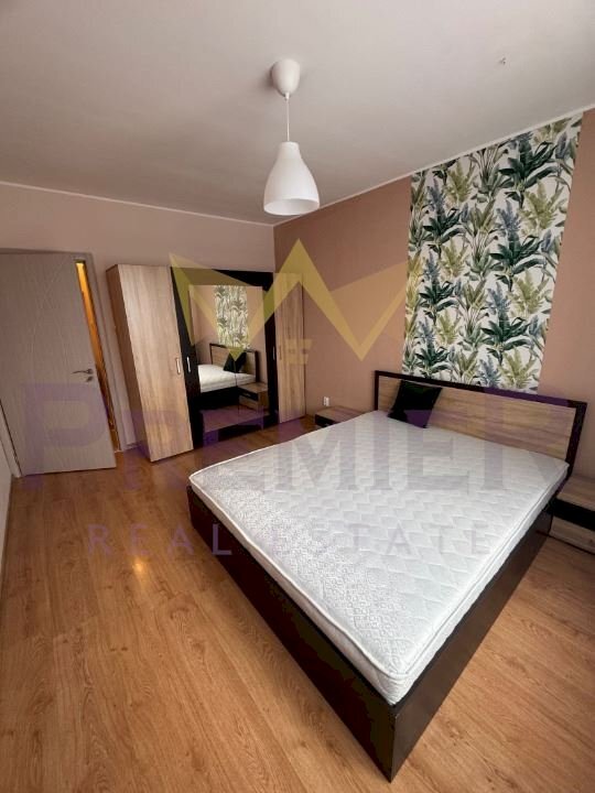 Three-room apartment Sofia (neighborhood Люлин 6) - photo 1