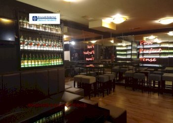 Locale Commerciale Kyustendil (zona Център) - foto 1