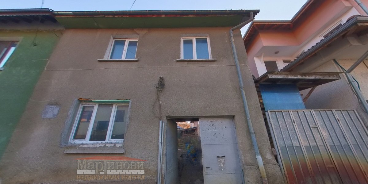 Casa indipendente гр. Чипровци, Chiprovtsi - foto 1