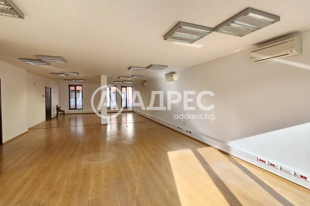 Office Varna city, Varna - photo 1