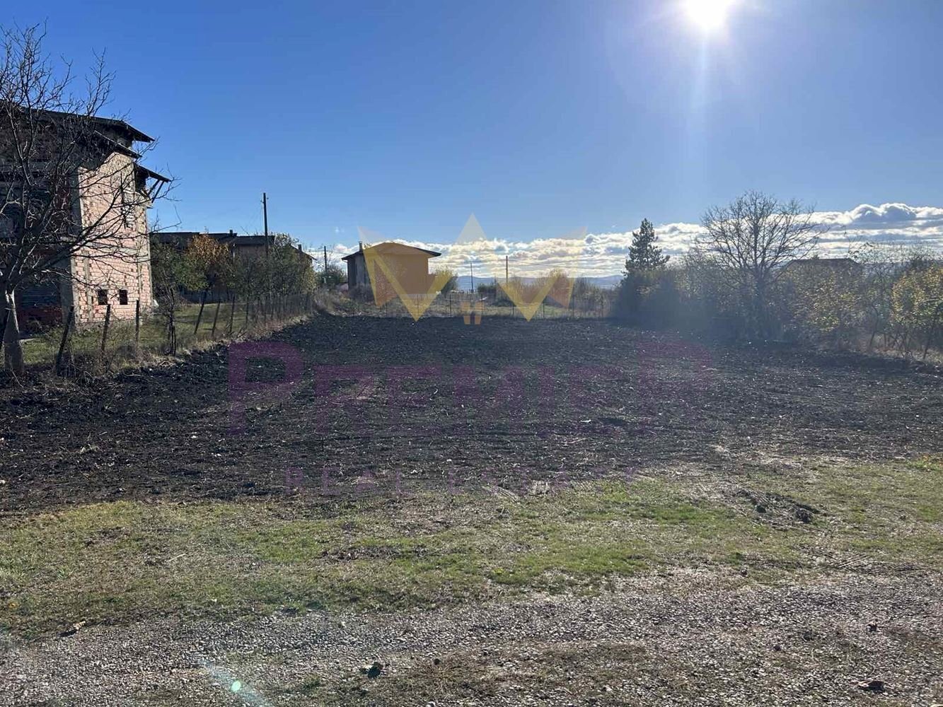 Building land Kostinbrod - photo 1