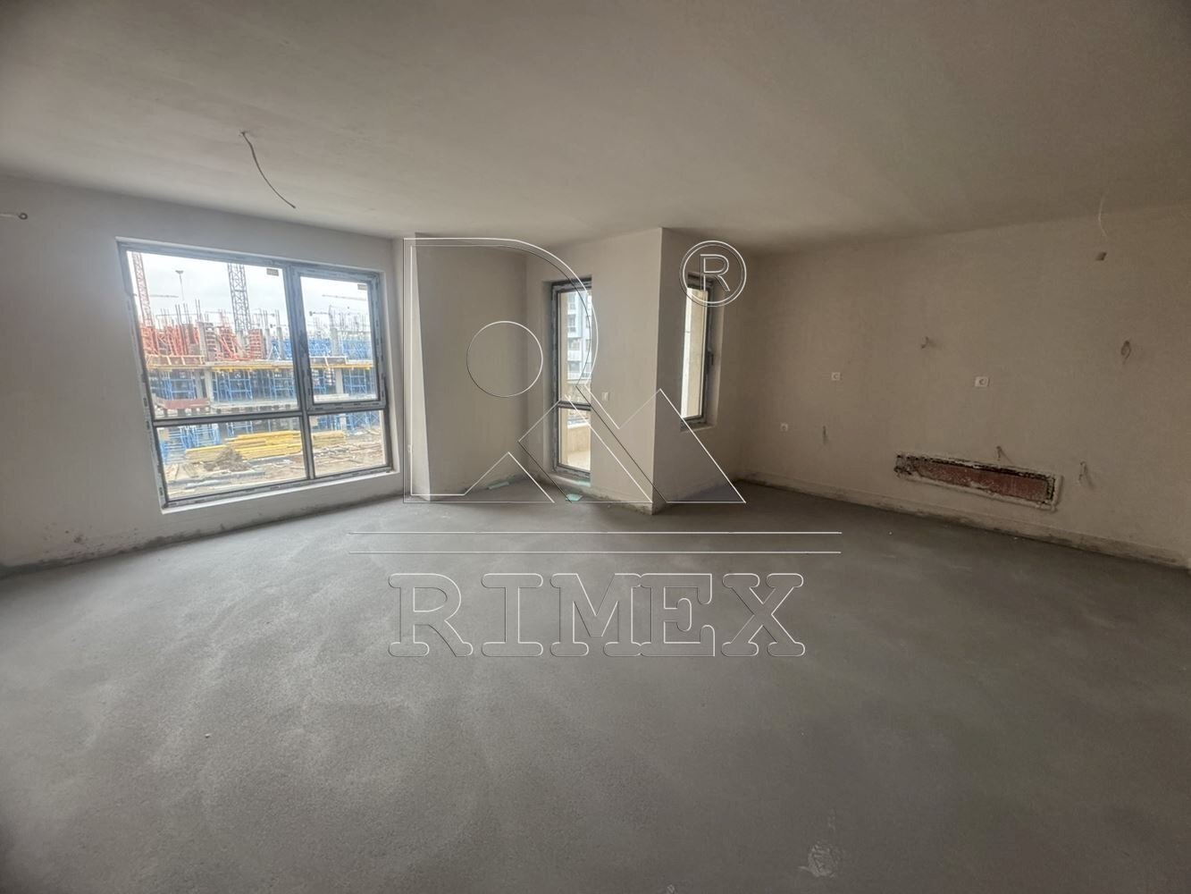 Three-room apartment Plovdiv (neighborhood Кършияка) - photo 1