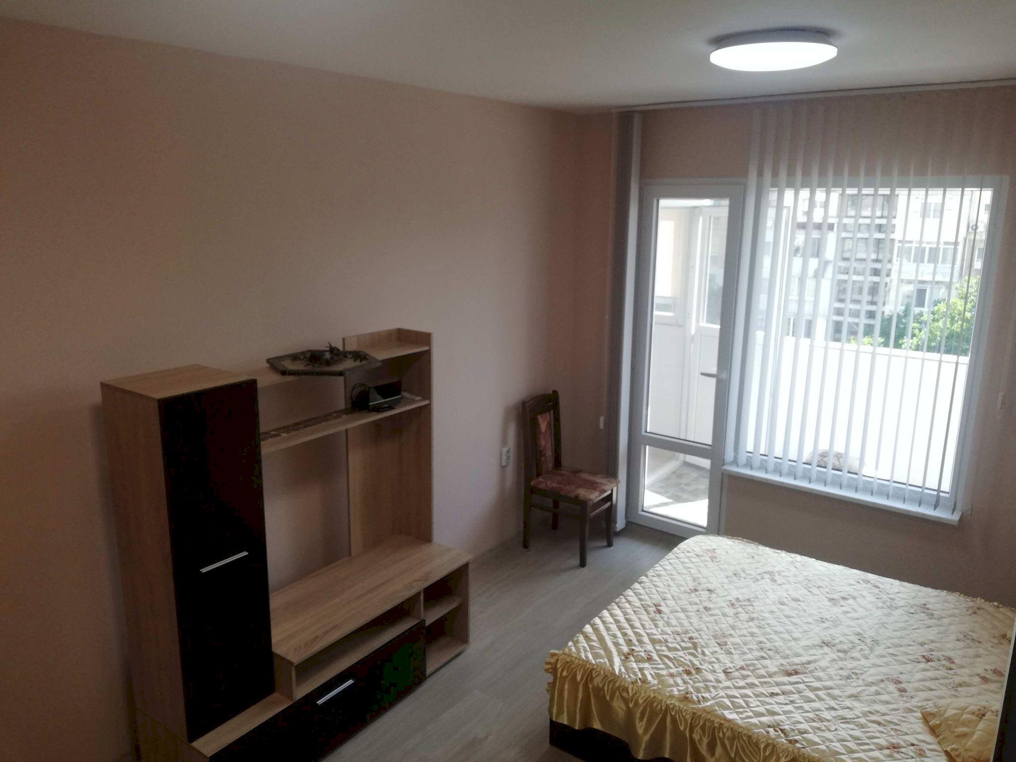 Monolocale Burgas (zona Славейков) - foto 1