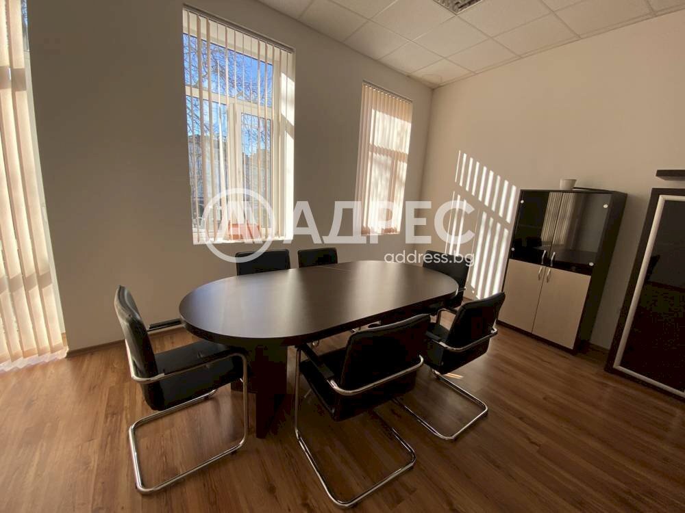 Офис Varna city, Варна - фото 1