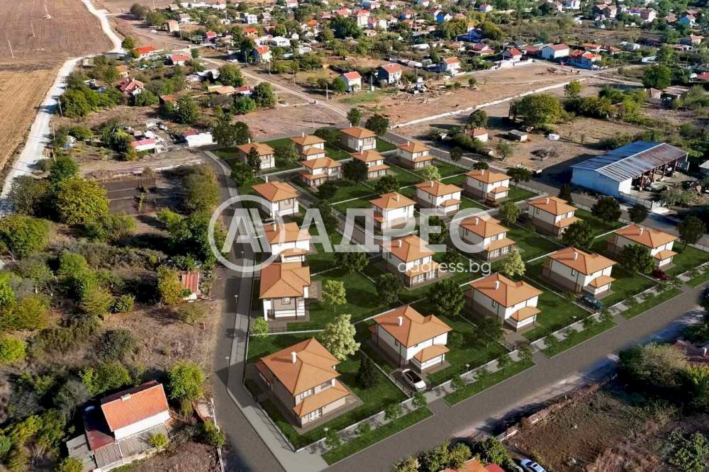 Самостоятелна къща Polski Izvor village, Бургас - фото 1