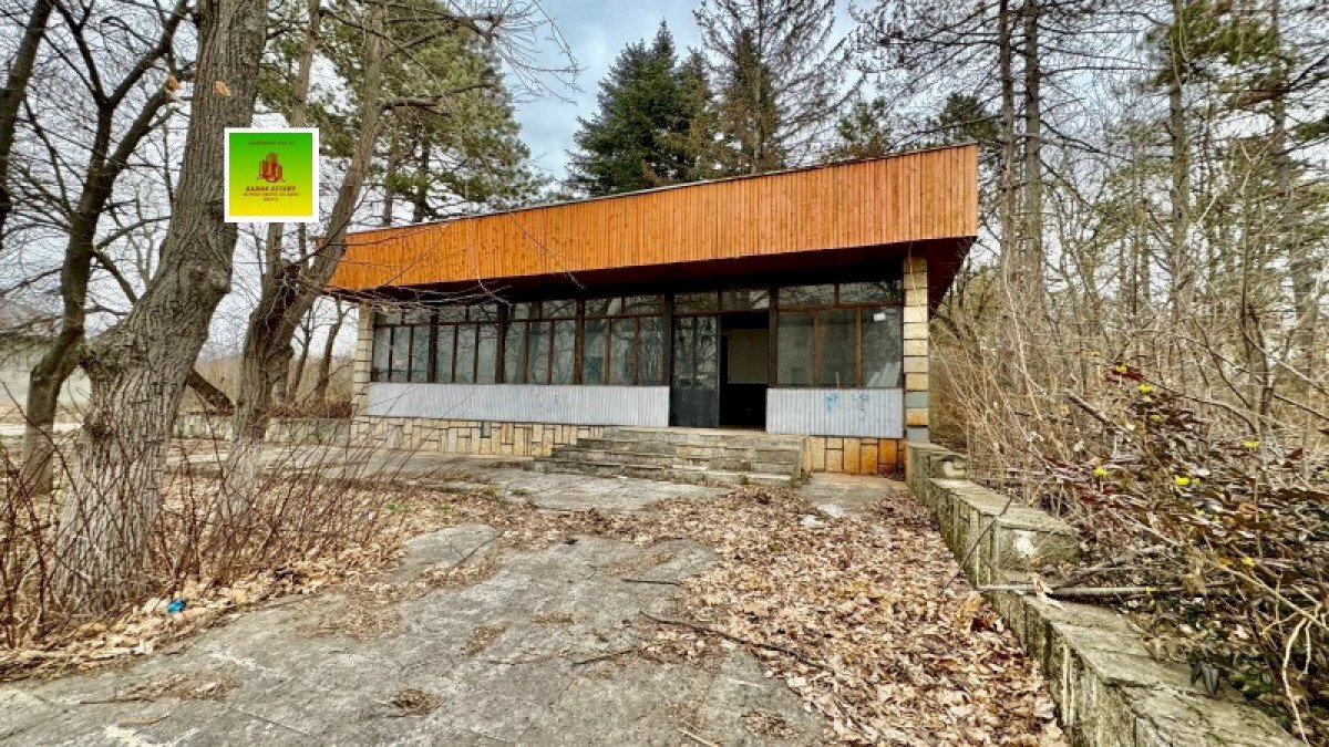 Locale Commerciale с. Лозенец, Krushari - foto 1