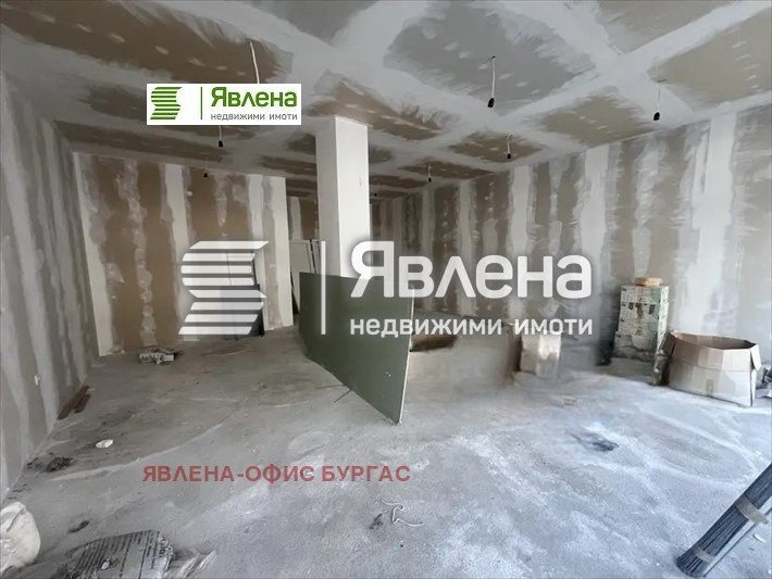 Negozio Burgas (zona Меден рудник - зона А) - foto 1