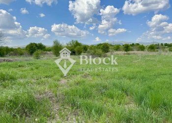 Building land Kostinbrod - photo 1