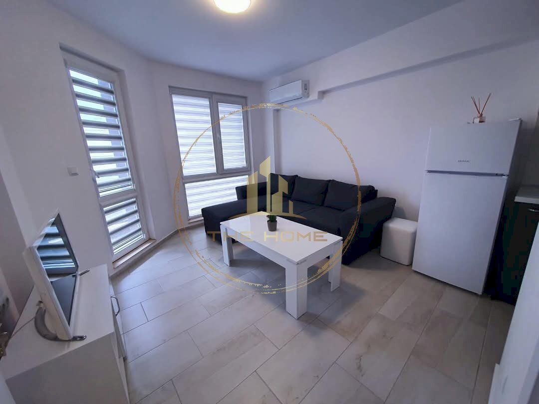 Bilocale Гранд Мол, 2, Varna (zona Победа) - foto 1