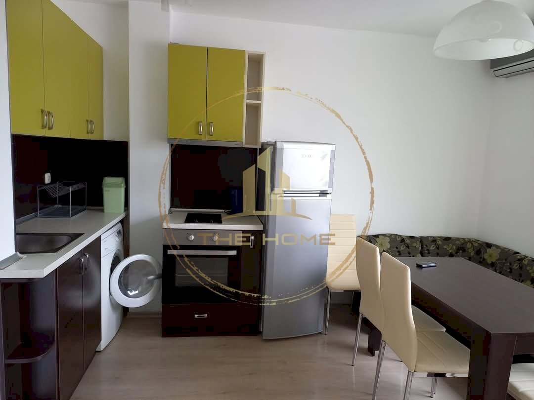 Two-room apartment ЛЯТНО КИНО ТРАКИЯ, 131, Varna (neighborhood Лк Тракия) - photo 1