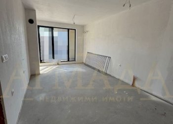 Trilocale Plovdiv (zona Тракия) - foto 1