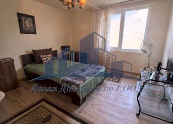 Independent house Kaspichan - photo 1